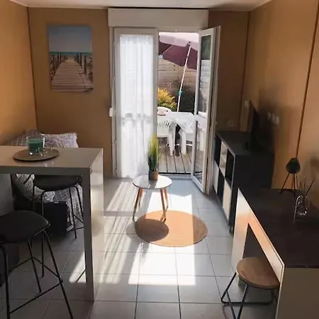 Apartment Entier En Centre-ville Avec Terrasse